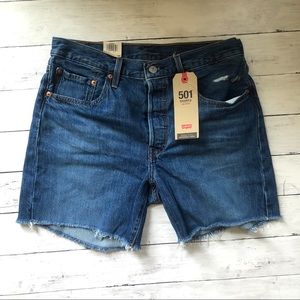 Levi's 501 mid thigh shorts